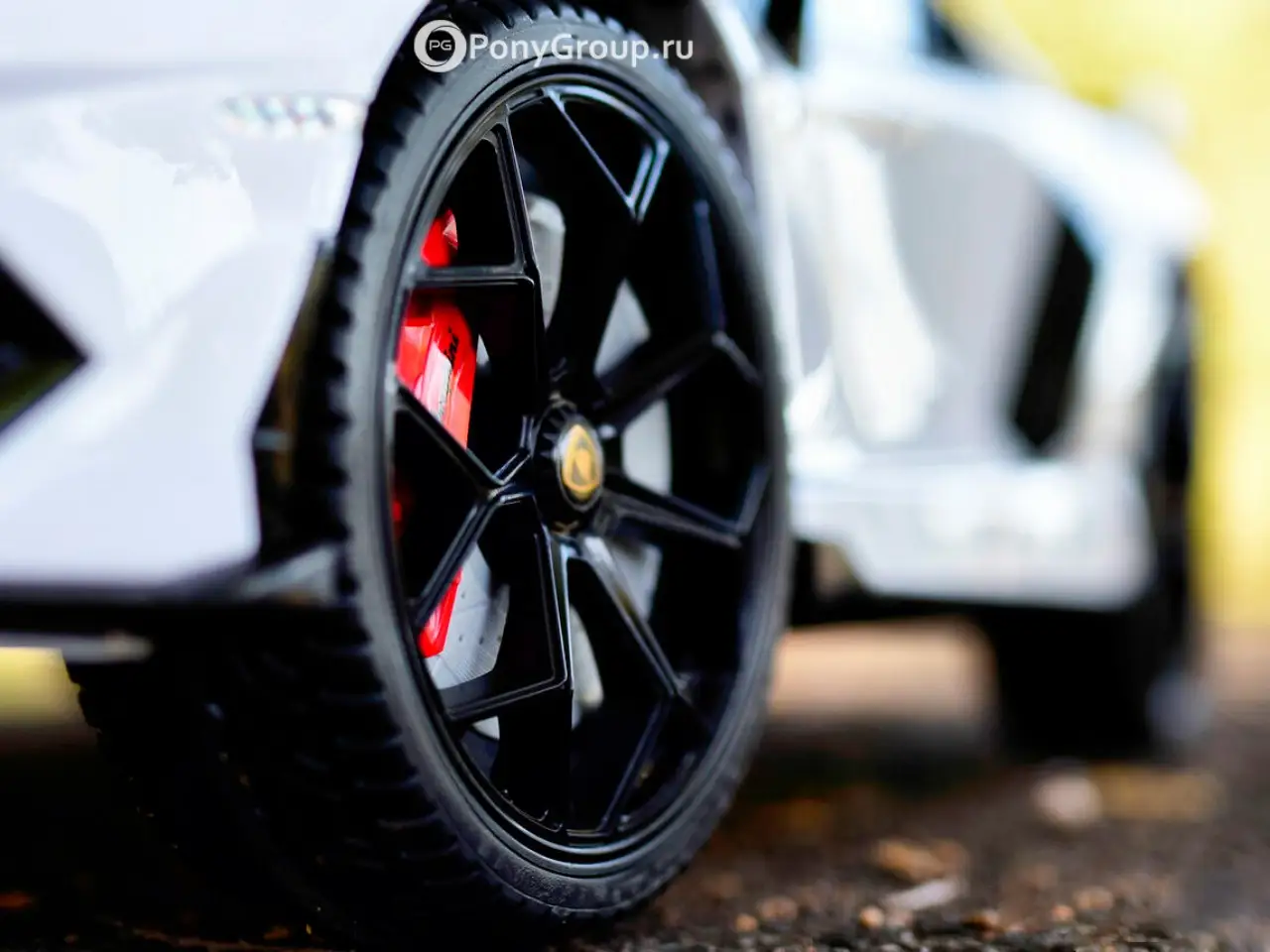 Lamborghini SVJ hl328