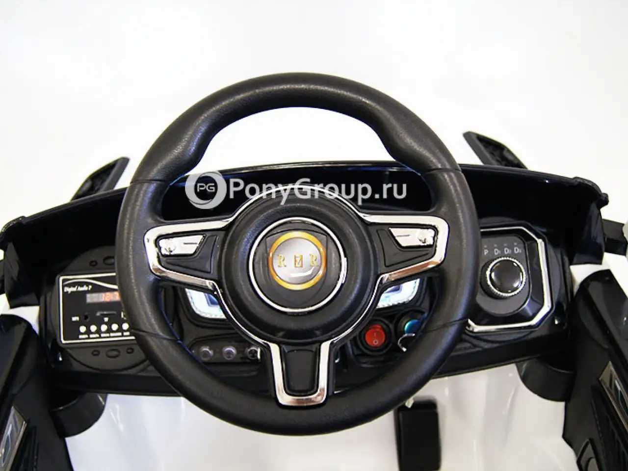 RIVERTOYS автомобиль range Rover o007oo