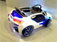 Детский электромобиль BMW O002OO VIP (с резиновыми колесами, кожаным сиденьем)